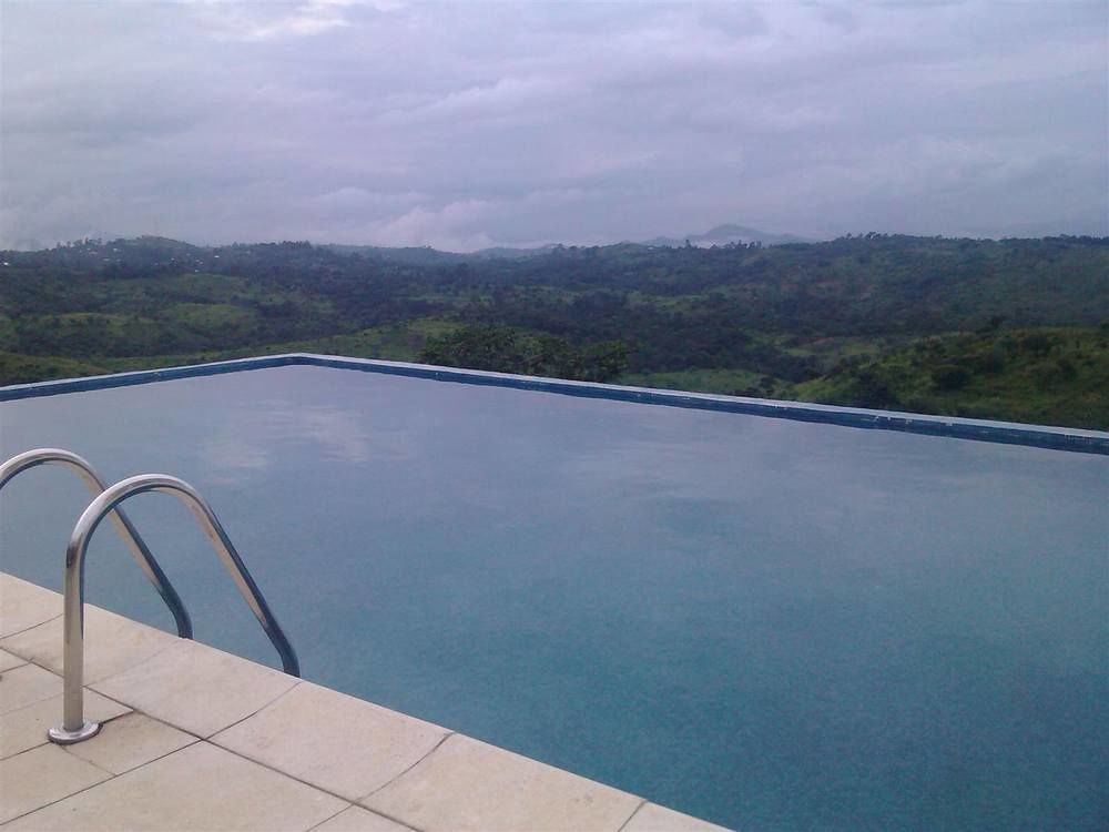 Отель Saddle Hill Ranch Bafut Экстерьер фото