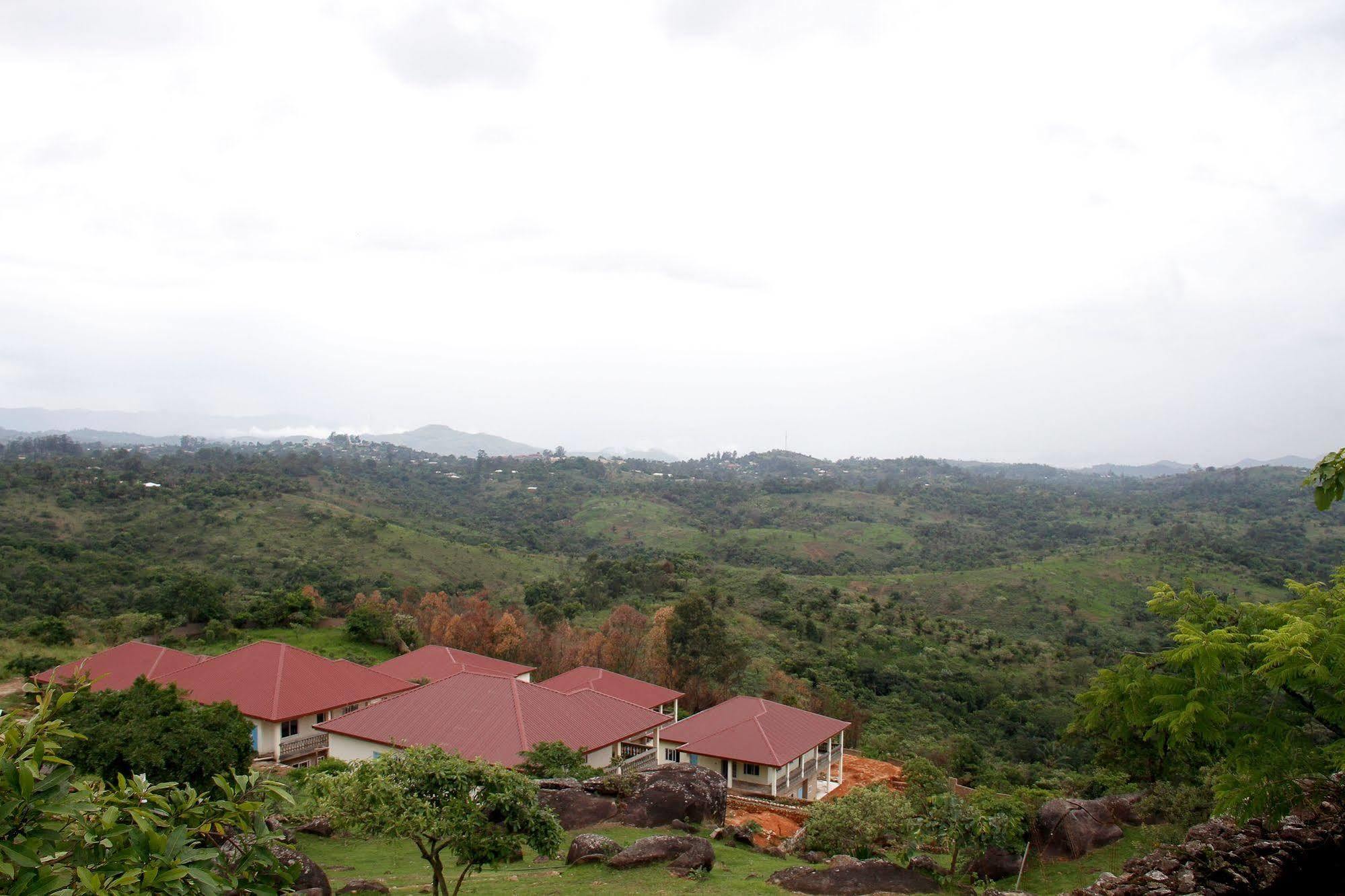 Отель Saddle Hill Ranch Bafut Экстерьер фото
