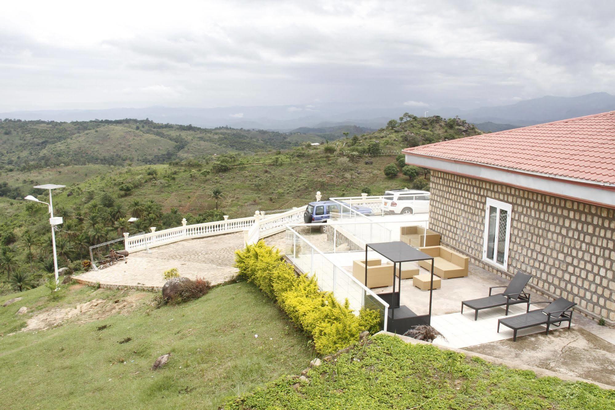 Отель Saddle Hill Ranch Bafut Экстерьер фото